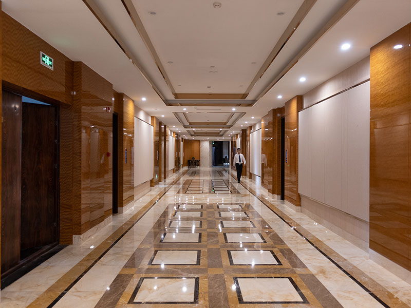 北京酒店大厅家具固装装饰墙要如何设计